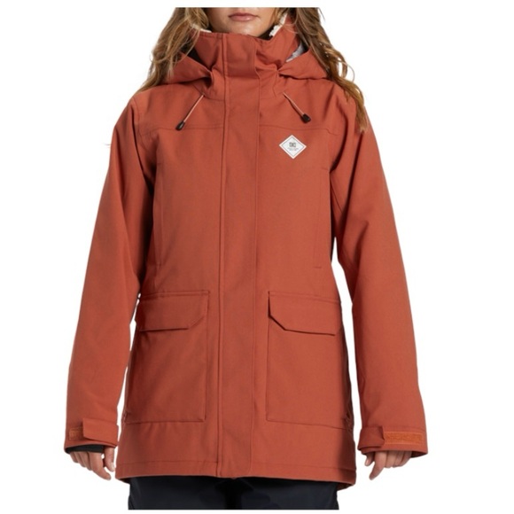 DC phoenix parka snowboard jacket